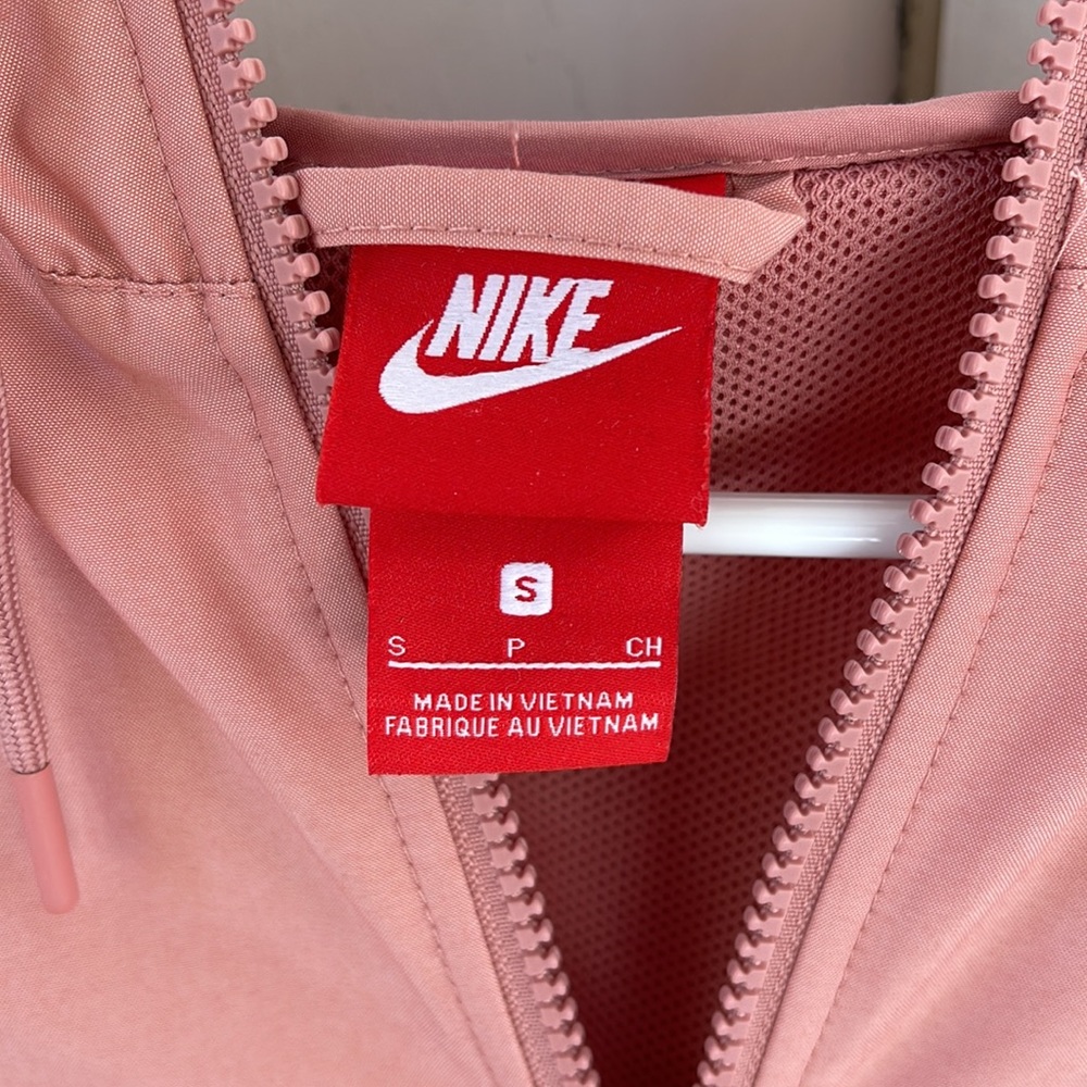 NWOT Nike Womens Windbreaker - Picture 4 of 10